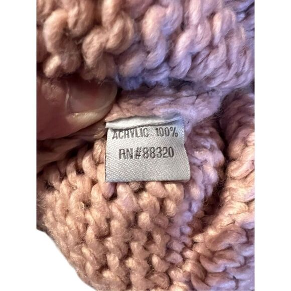 C. C. Exclusives Womens OS Knitted Tobaggan Pom Pom & Glove Set Pink Gold - Picture 5 of 7